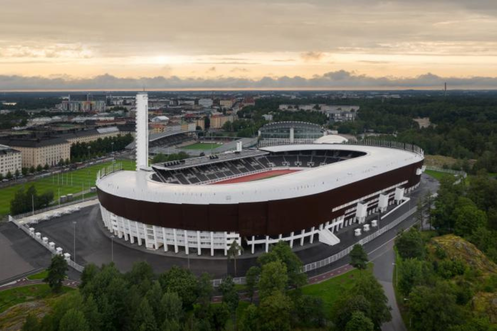 Олимпийскому стадиону Хельсинки