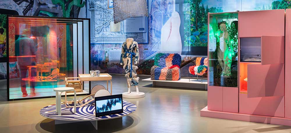 Helsingi keskel vanasse koolimajja loodud disainimuuseum on pühendatud nii Soome kui välismaiste kunstnike disainile