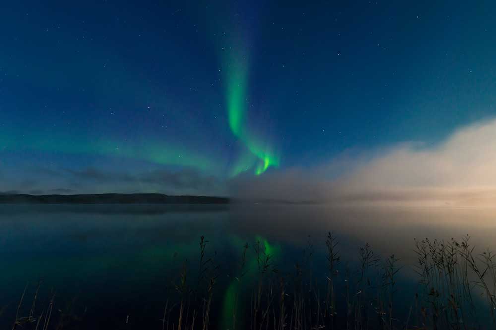 Северное сияние в Швеции можно увидеть с сентября по конец марта. Фото: Rikard Lagerberg / imagebank.sweden.se