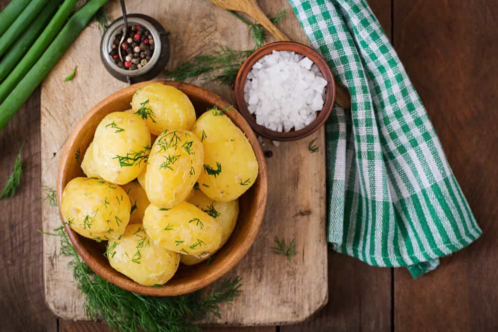 Silli ja uudet perunat – селёдка с молодой картошкой